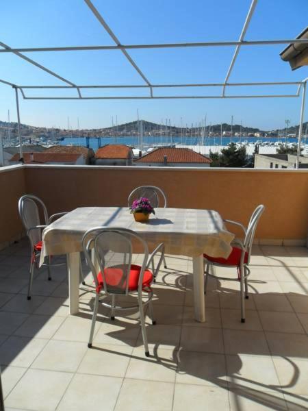 מורטר Apartments Rebac מראה חיצוני תמונה